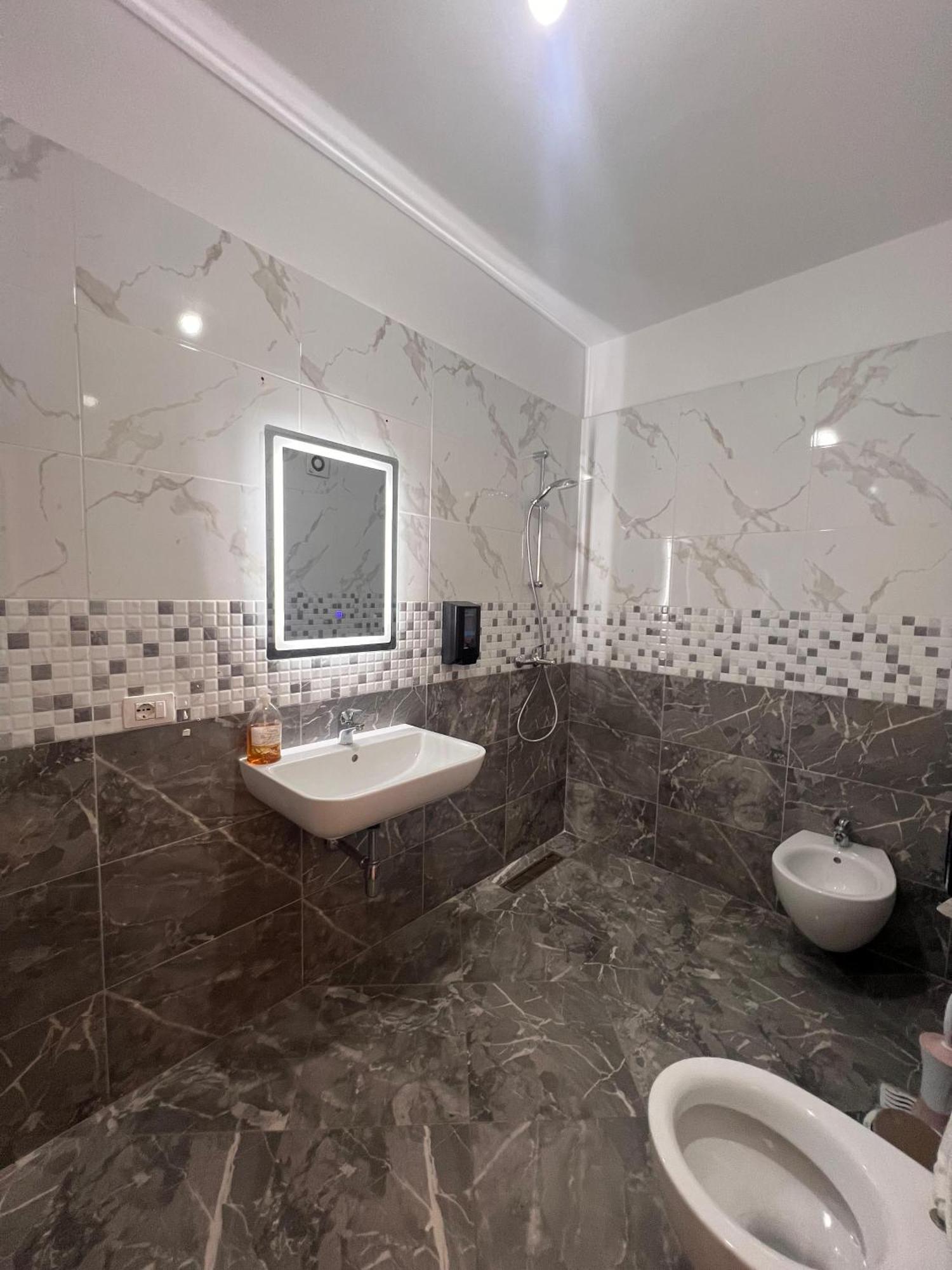 Kalpazo Home Tirana 21 Extérieur photo